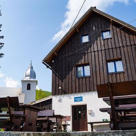 Planinarski Dom "Bijele Stijene" Mountain Lodge Tuk Vojni Exterior foto